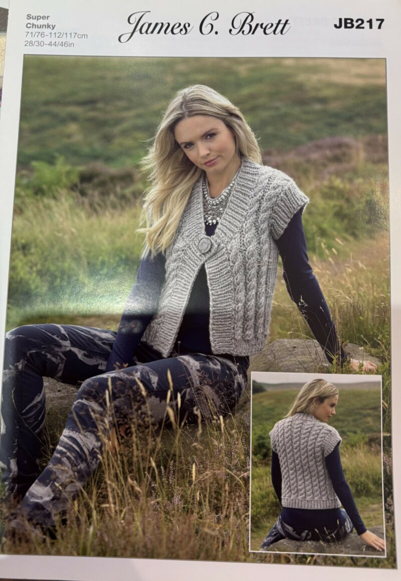 Knitting Pattern - Ladies - Super Chunky - Waistcoat