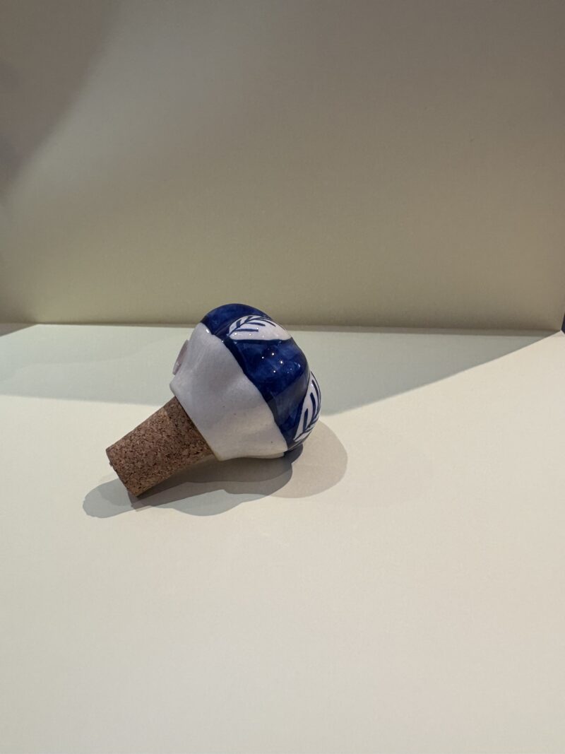 Ceramic Bottle Stopper - Leaf Design - Image 3